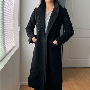 Black High quality heavy vintage wool coat
